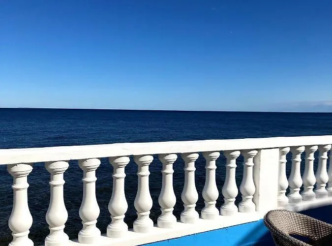 Hotel Ariana Marine du Miomo