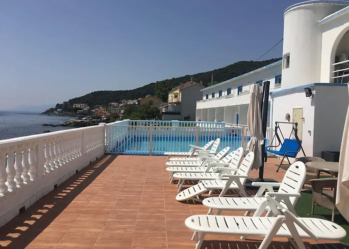 Ariana 3* Marine du Miomo