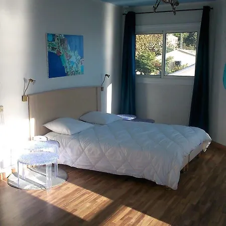 Ariana Hotel