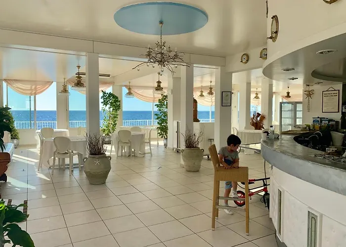 Ariana 3* Marine du Miomo