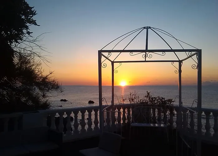 Ariana Marine du Miomo