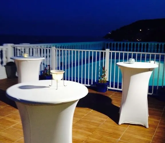 Ariana 3* Marine du Miomo