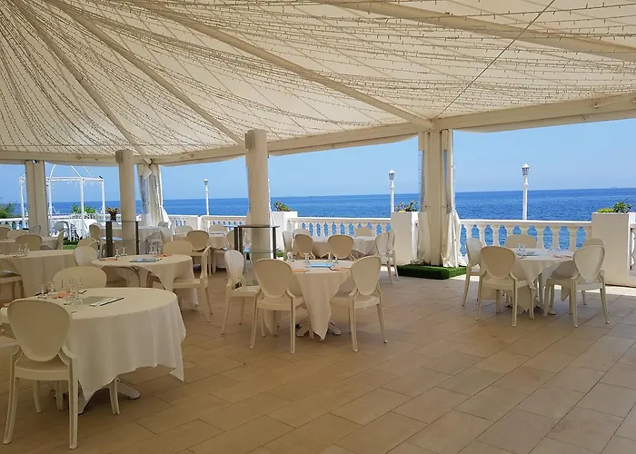 Ariana 3* Marine du Miomo